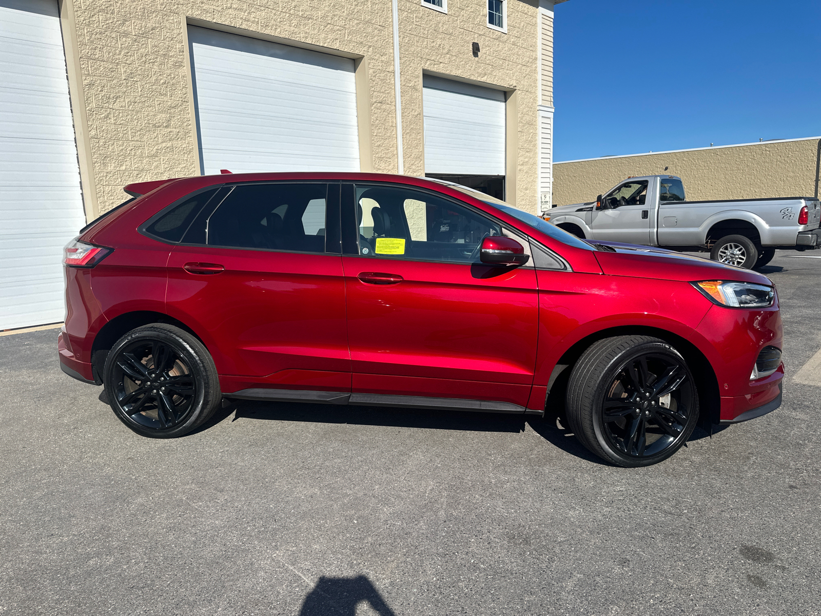 2019 Ford Edge ST 11