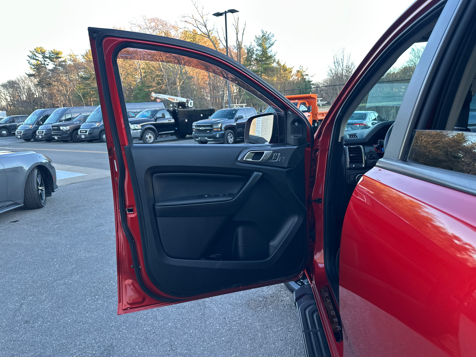 2019 Ford Ranger Lariat 18