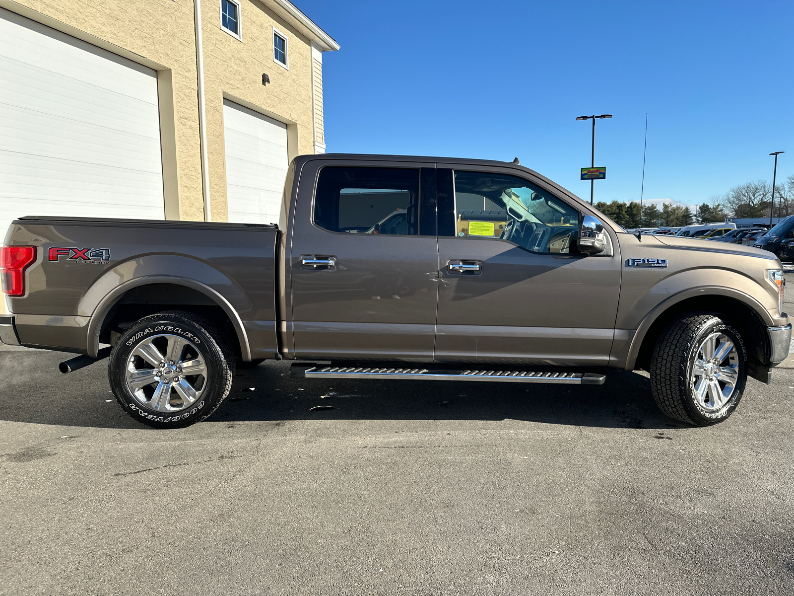 2020 Ford F-150 Lariat 11