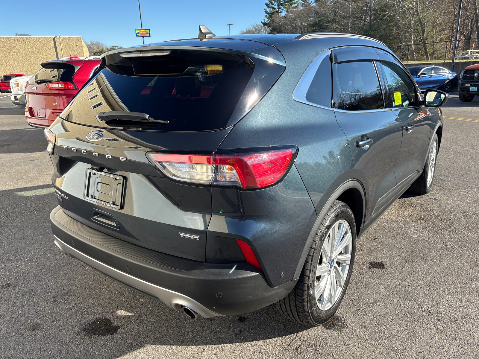 2022 Ford Escape Titanium Hybrid 11