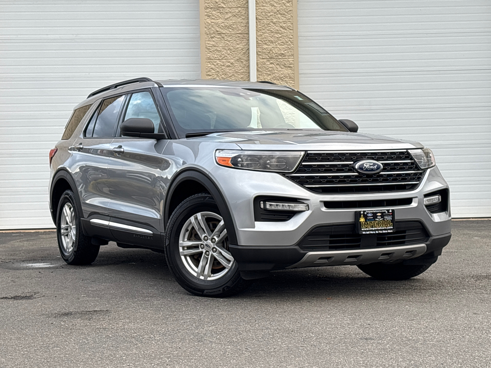 2020 Ford Explorer XLT 2