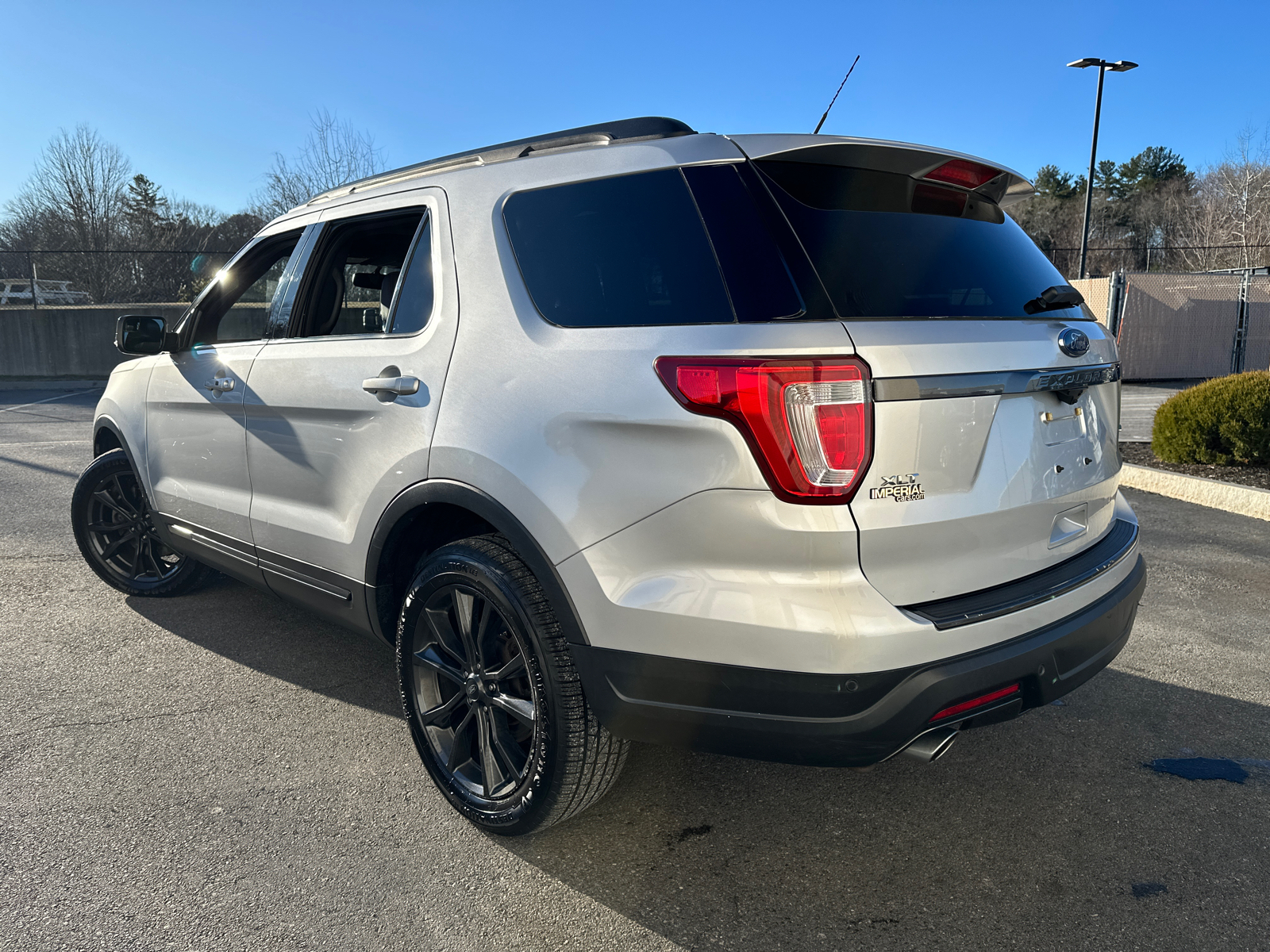 2018 Ford Explorer  7