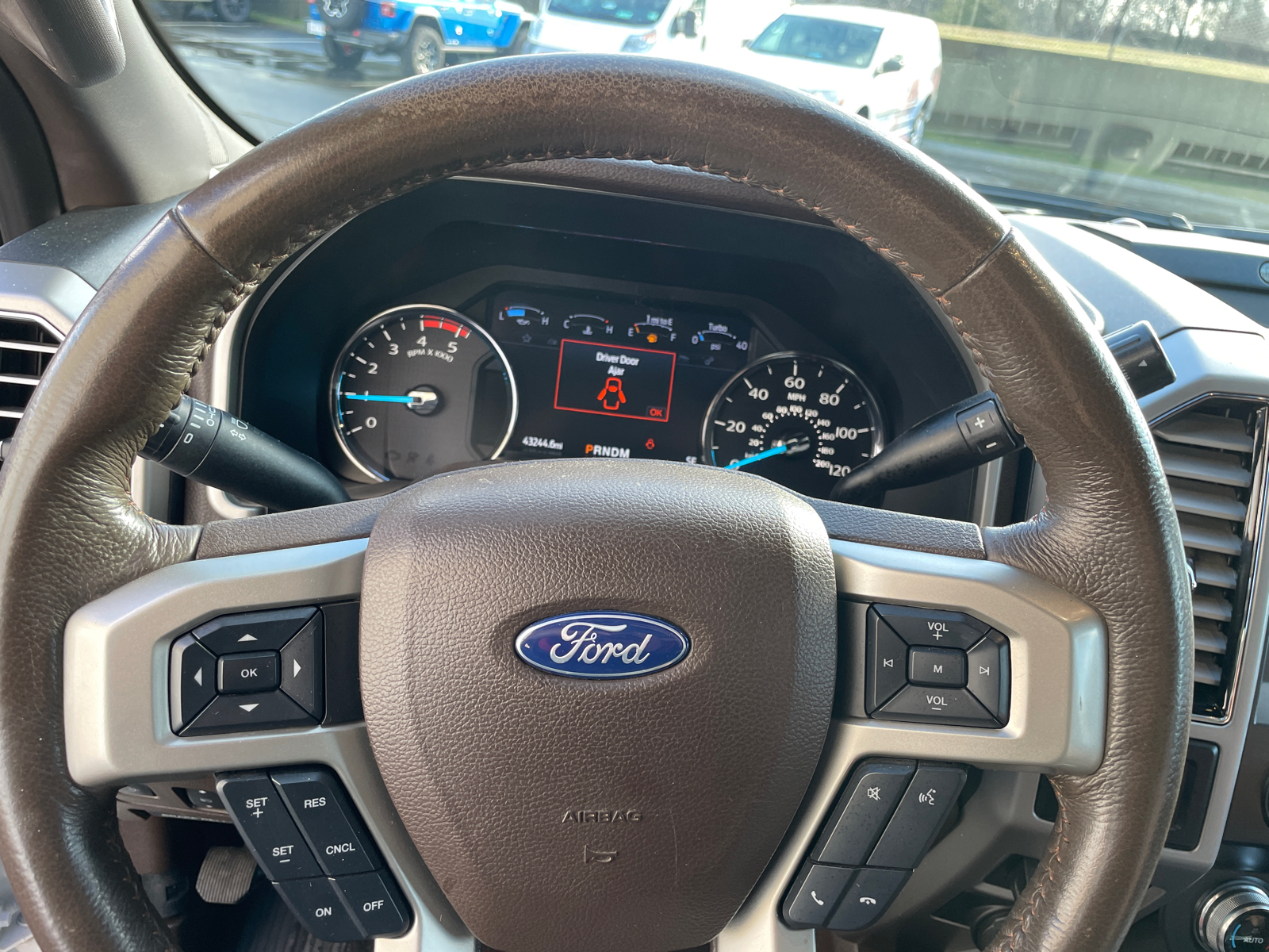 2020 Ford F-250SD King Ranch 24