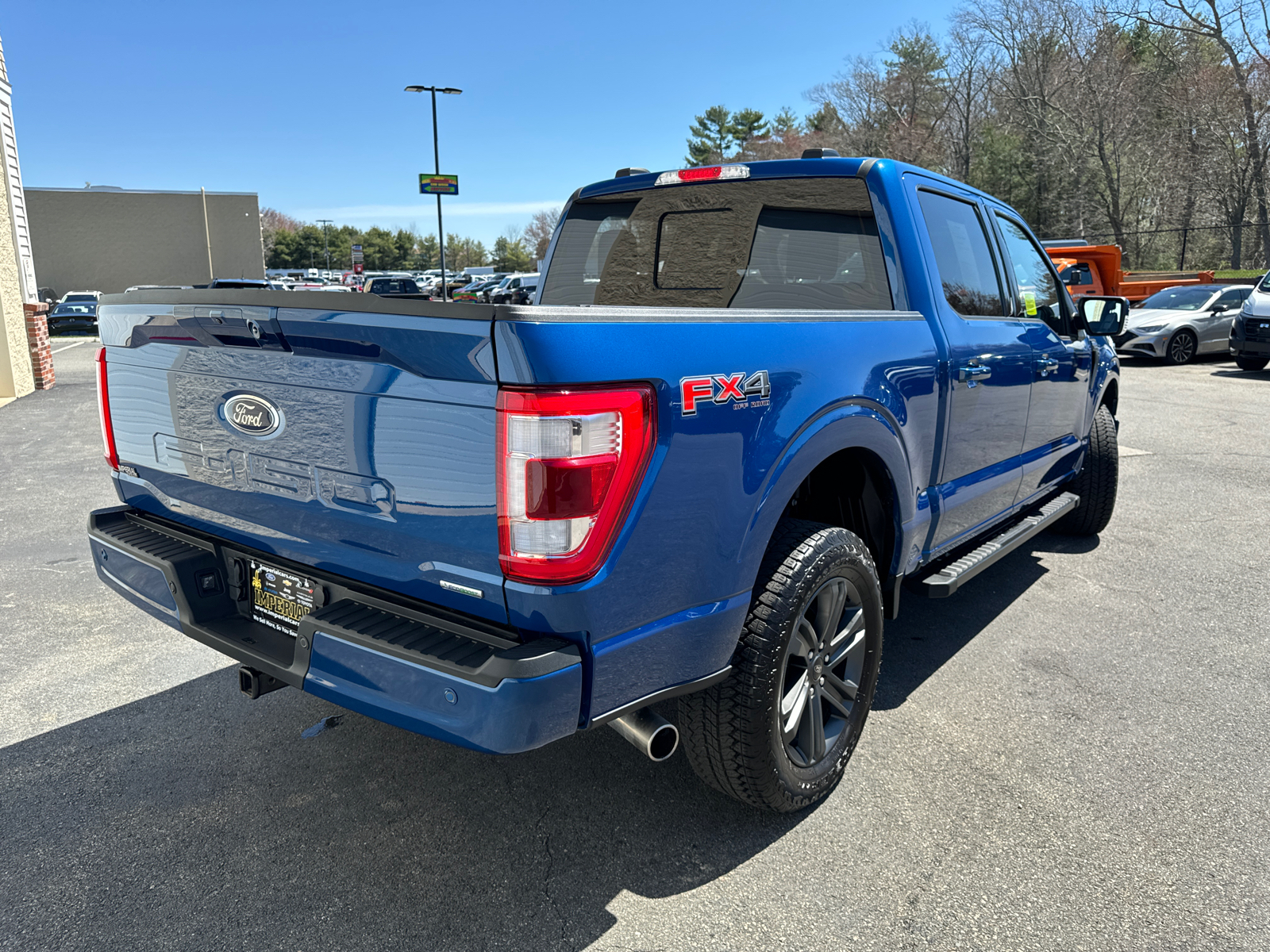 2023 Ford F-150 Lariat 14