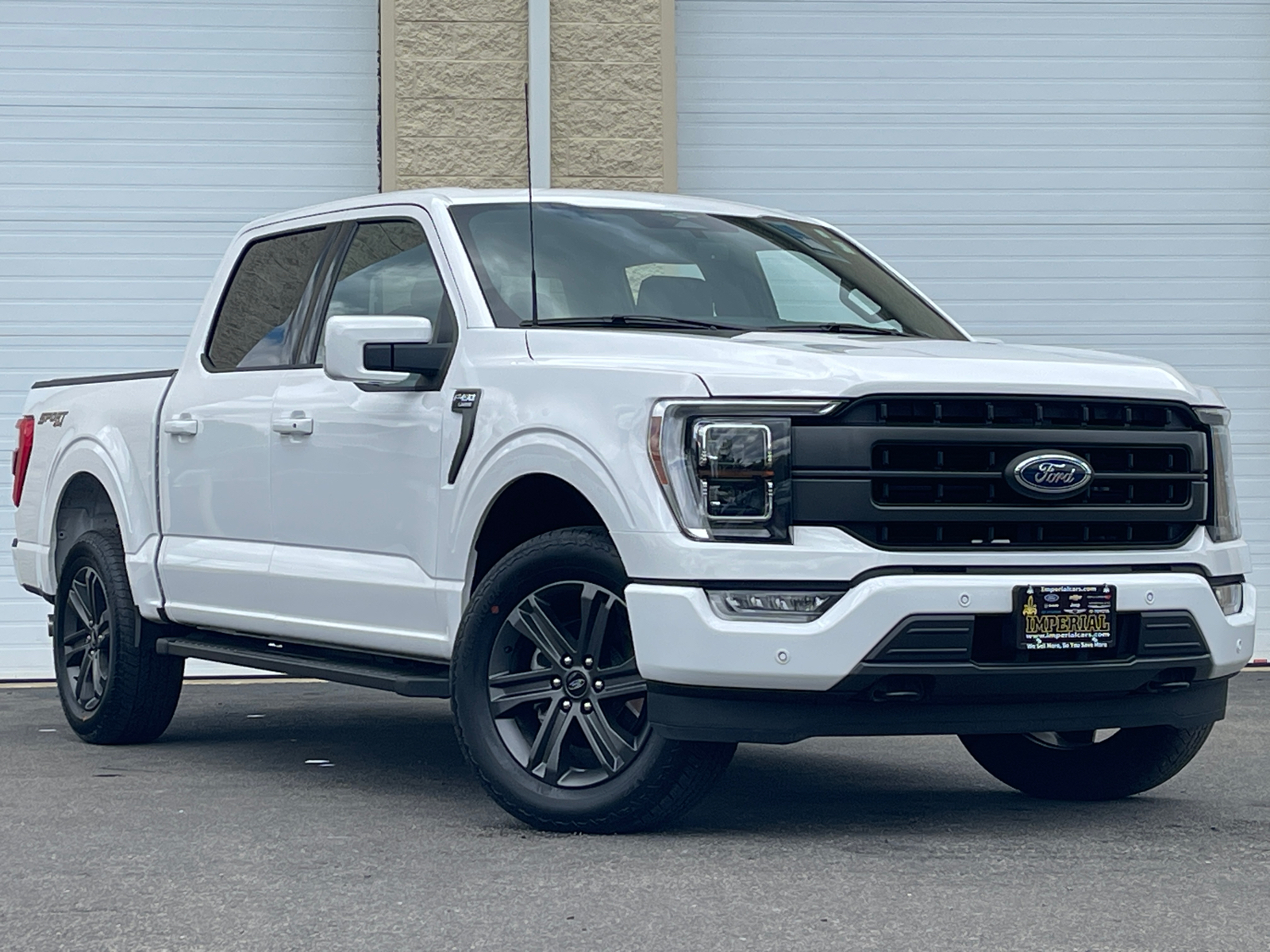 2023 Ford F-150 Lariat 1