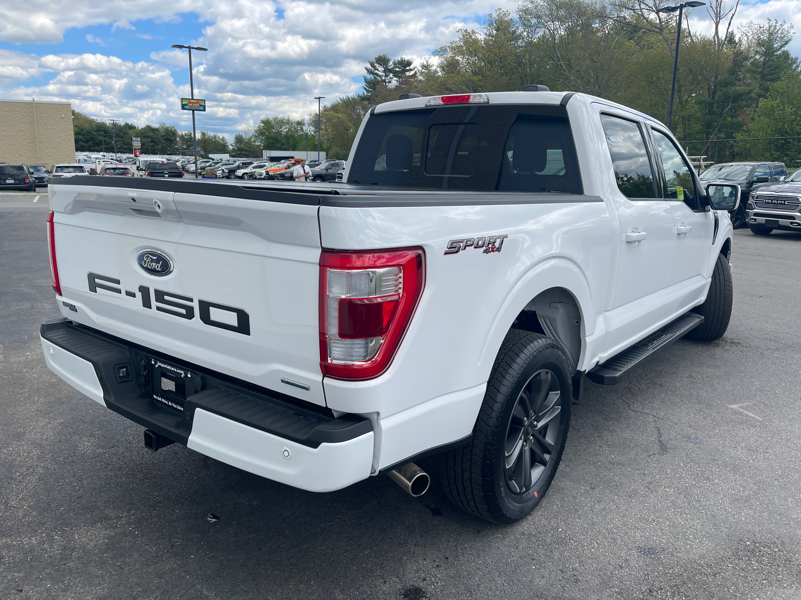 2023 Ford F-150 Lariat 14