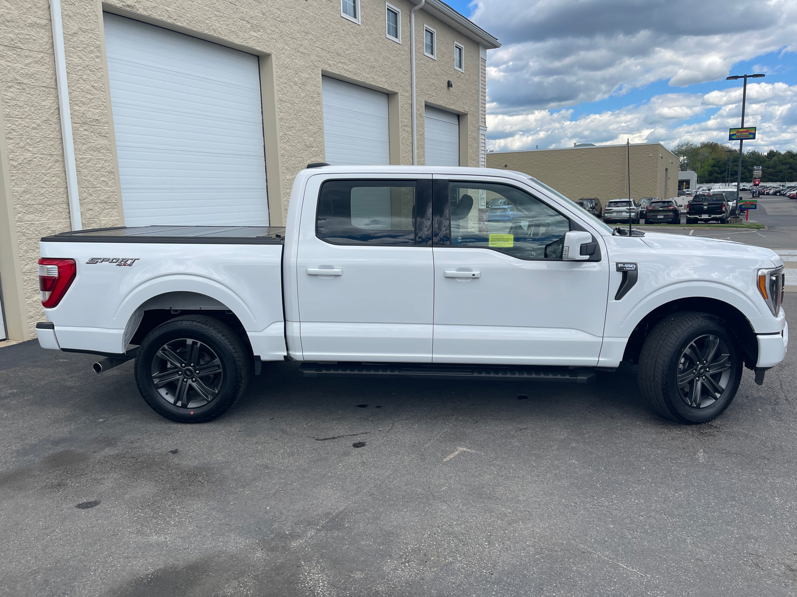 2023 Ford F-150 Lariat 15