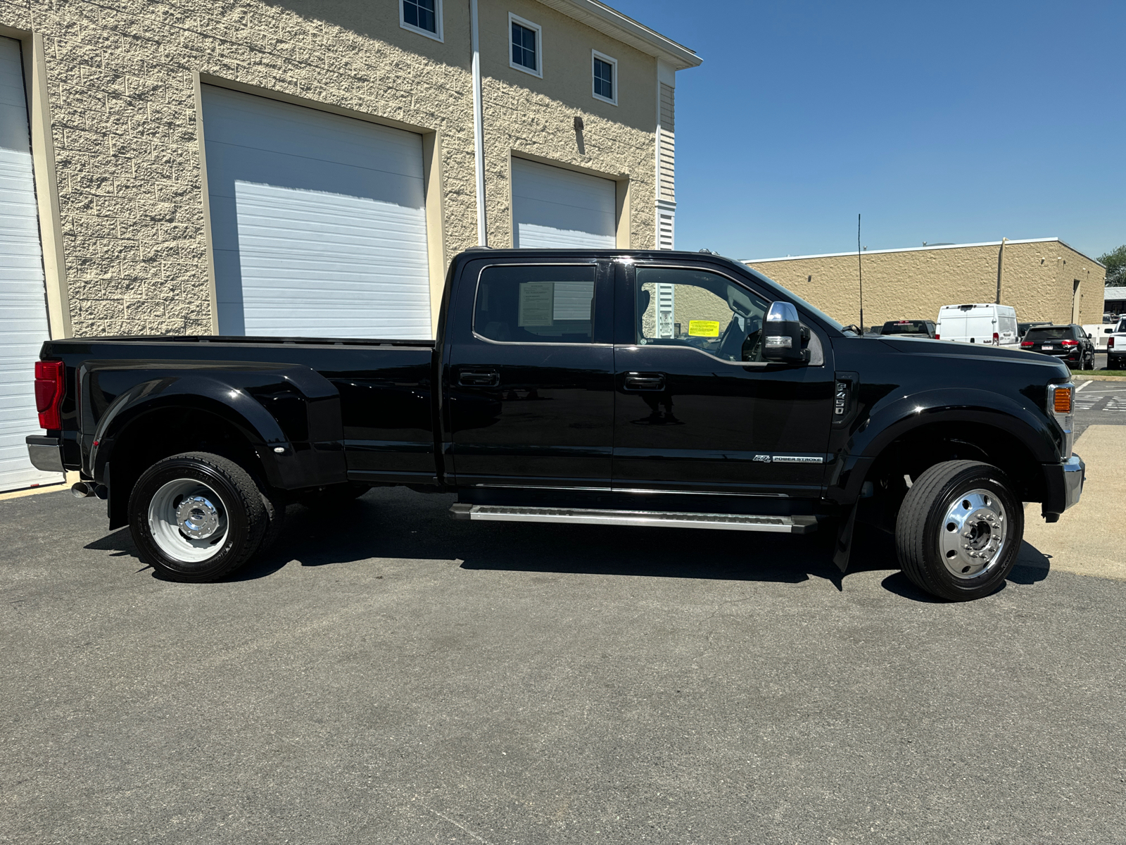 2022 Ford F-450SD XLT 13