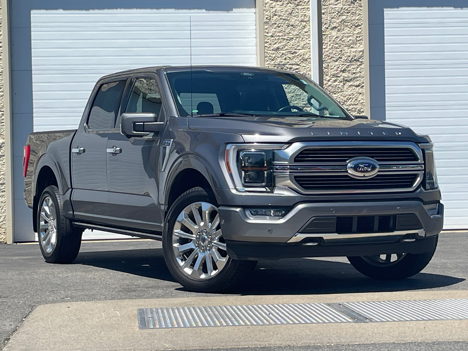 2021 Ford F-150 Limited 1