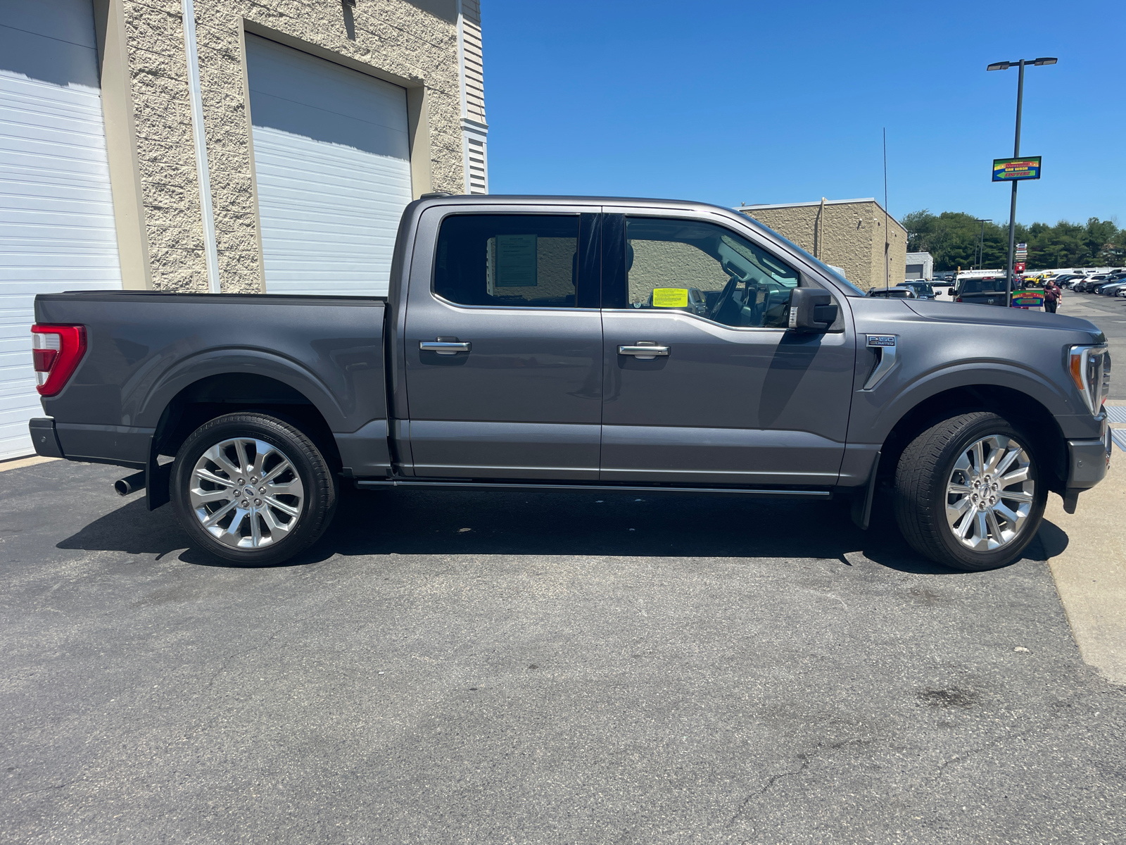 2021 Ford F-150 Limited 14