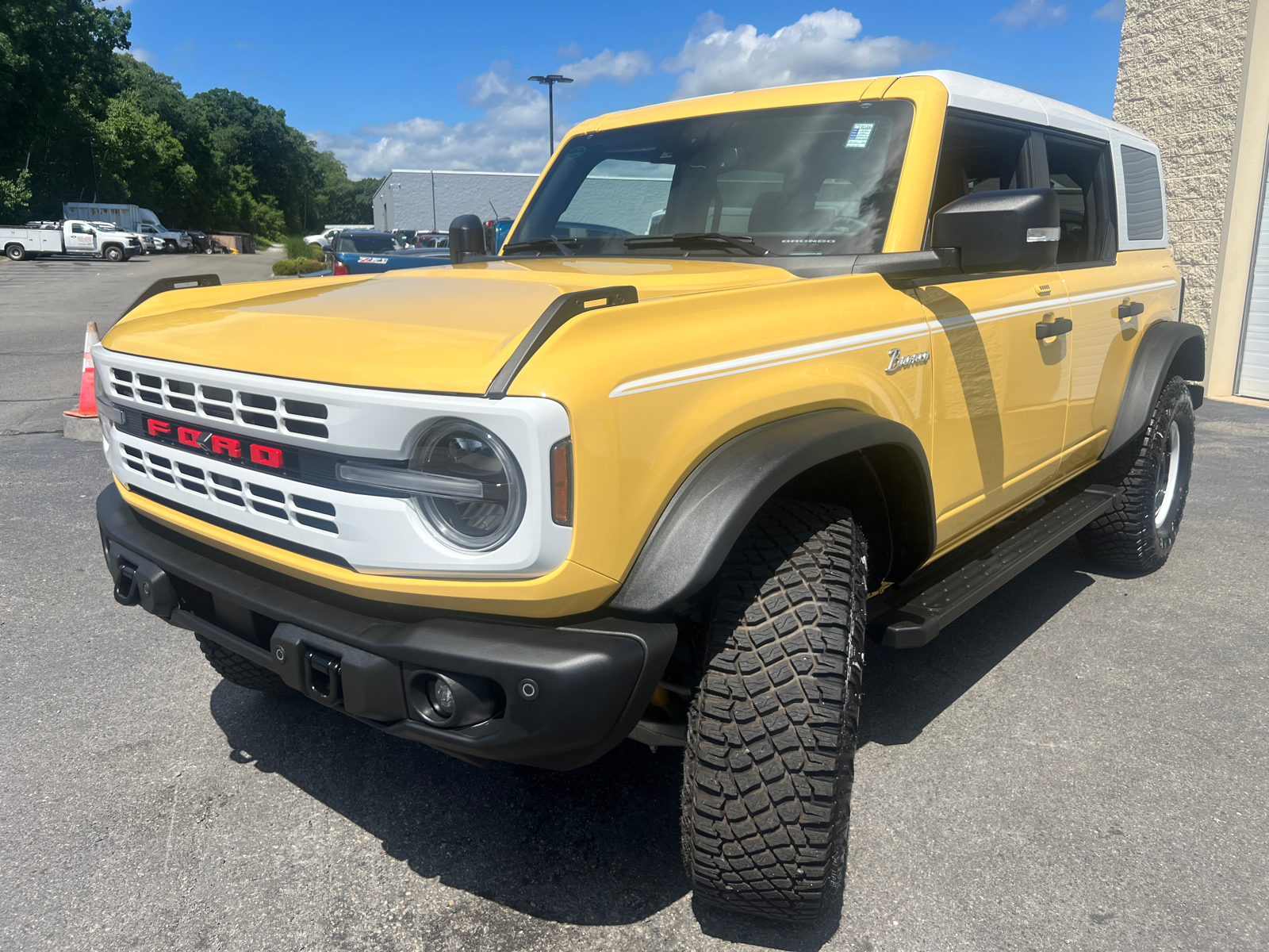 2023 Ford Bronco Heritage Limited Edition 4