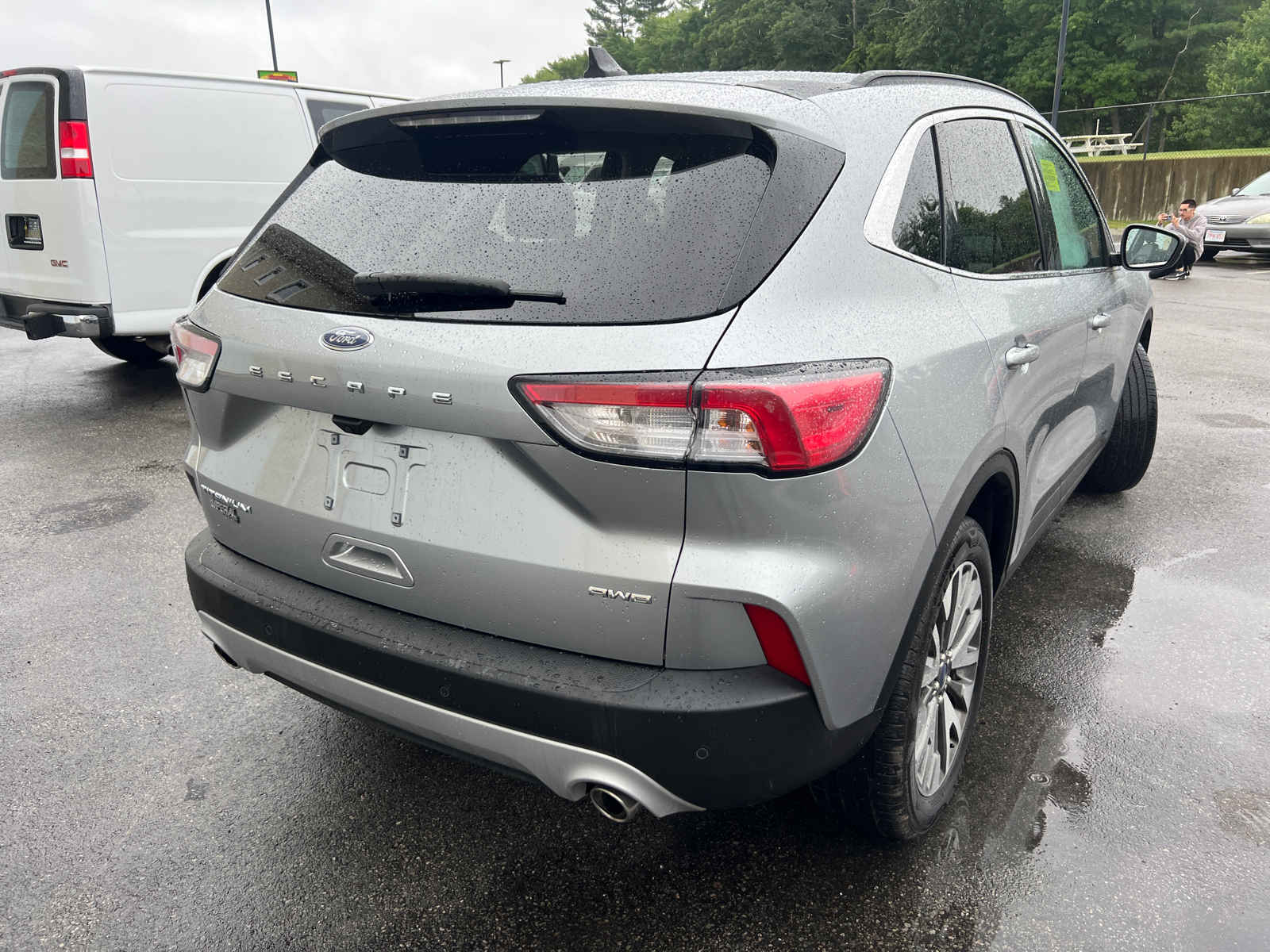 2022 Ford Escape Titanium 10