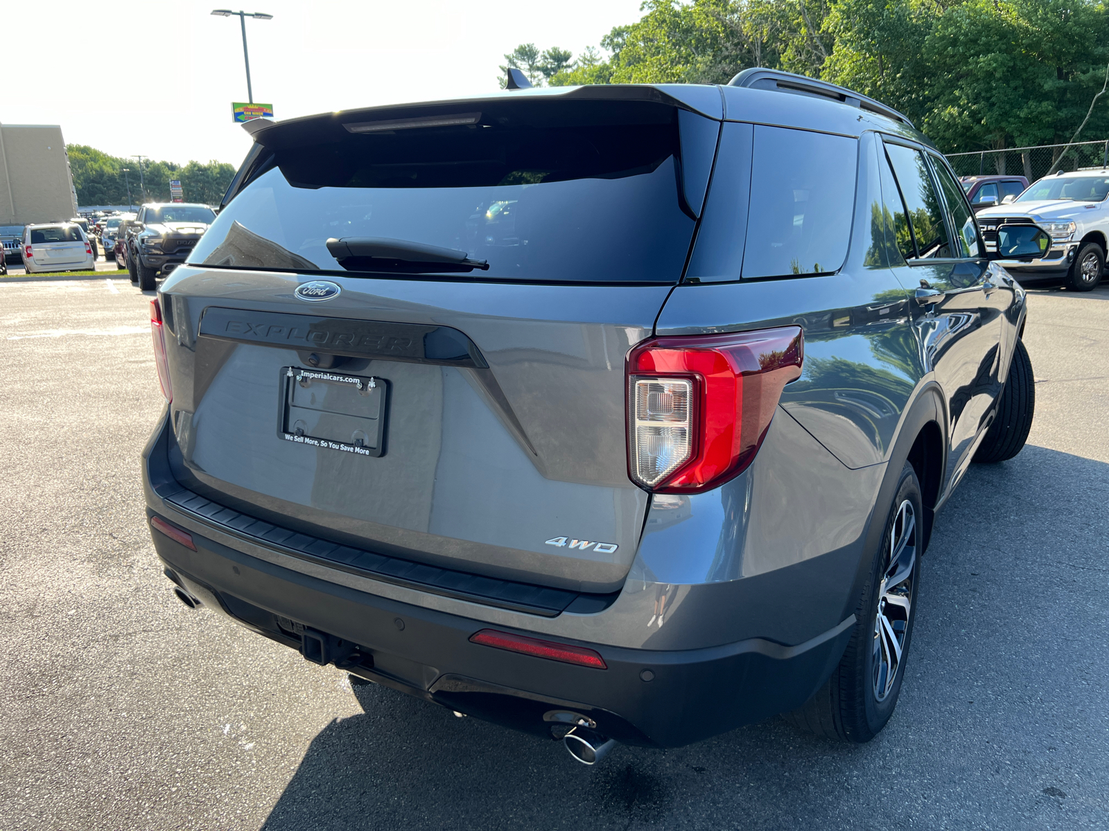 2023 Ford Explorer ST-Line 10