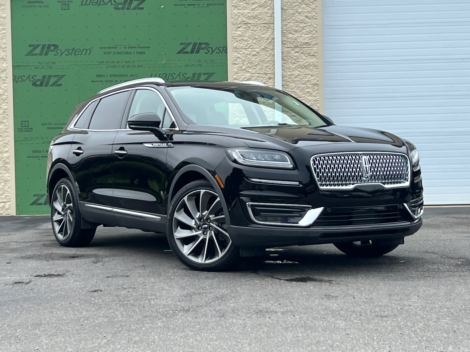 2019 Lincoln Nautilus Reserve 1