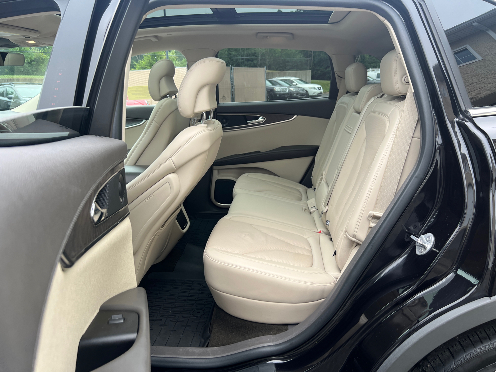 2019 Lincoln Nautilus Reserve 13