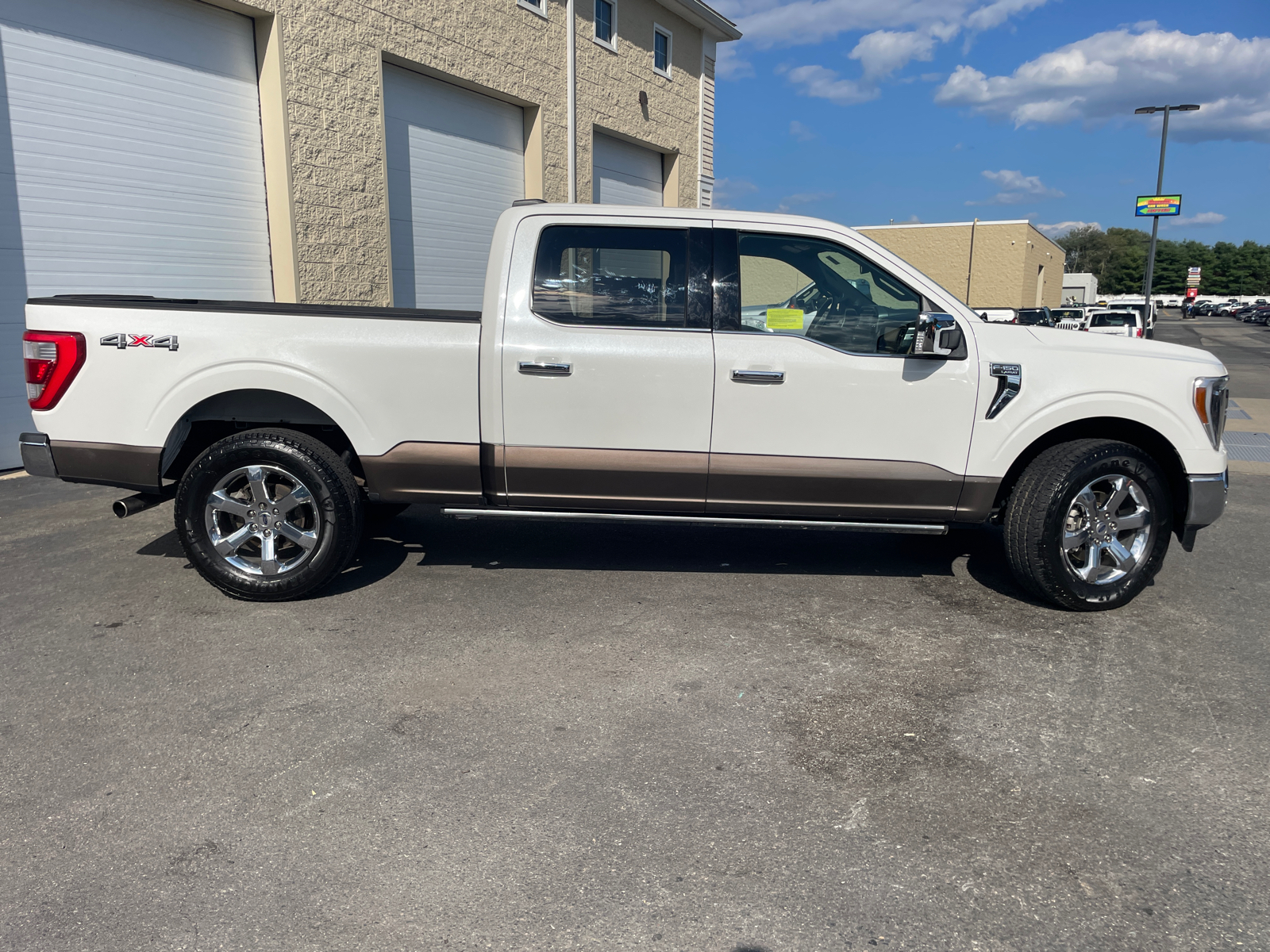 2023 Ford F-150 Lariat 14