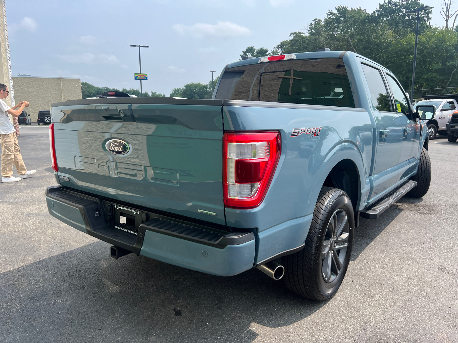 2023 Ford F-150 Lariat 9