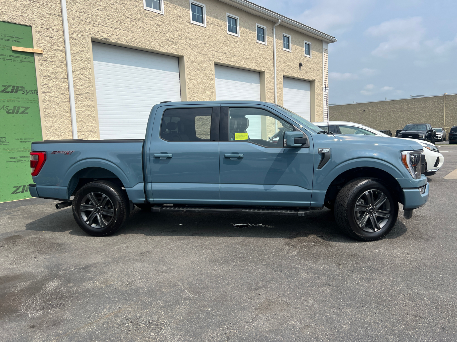 2023 Ford F-150 Lariat 10