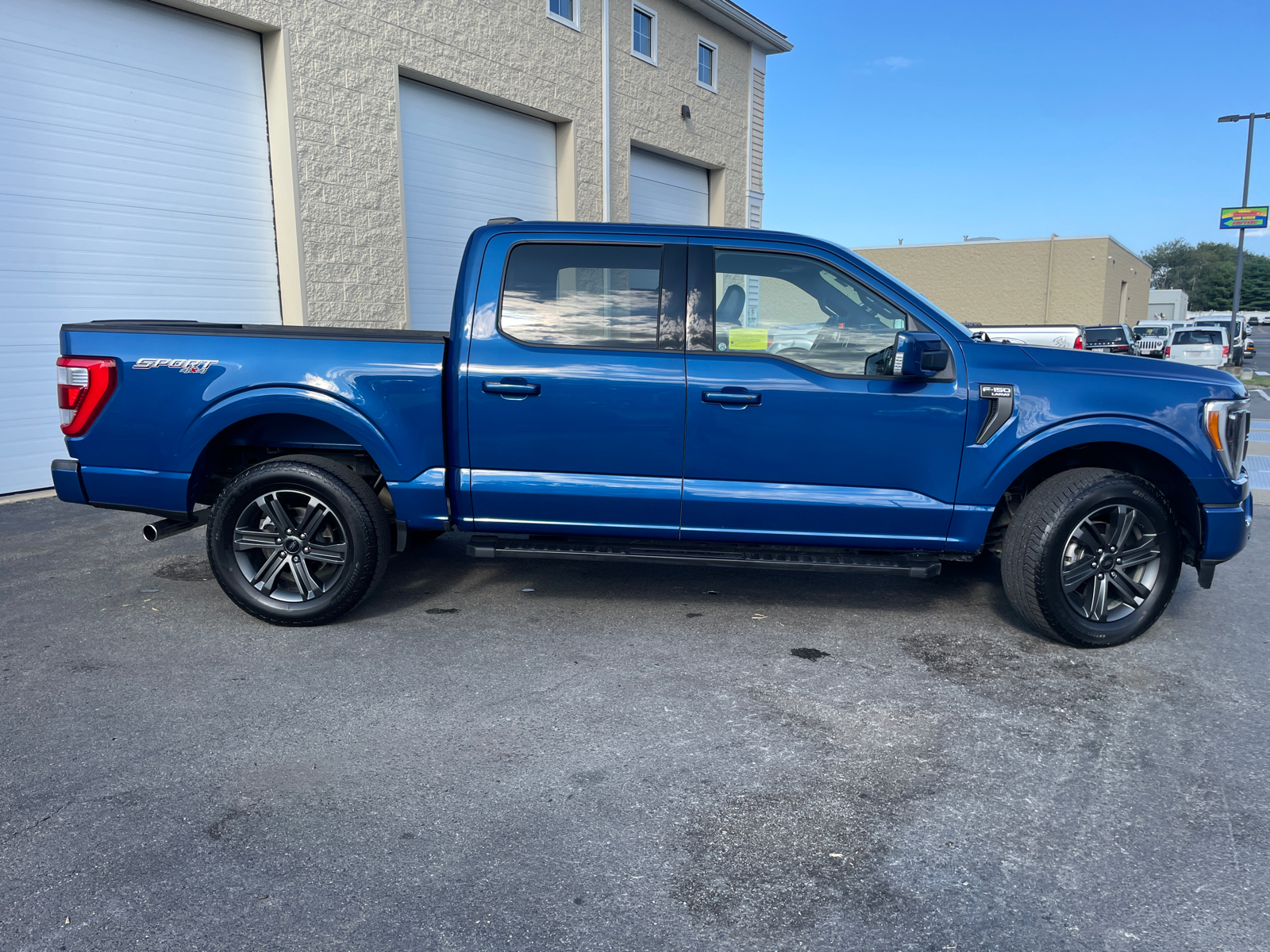 2023 Ford F-150 Lariat 14