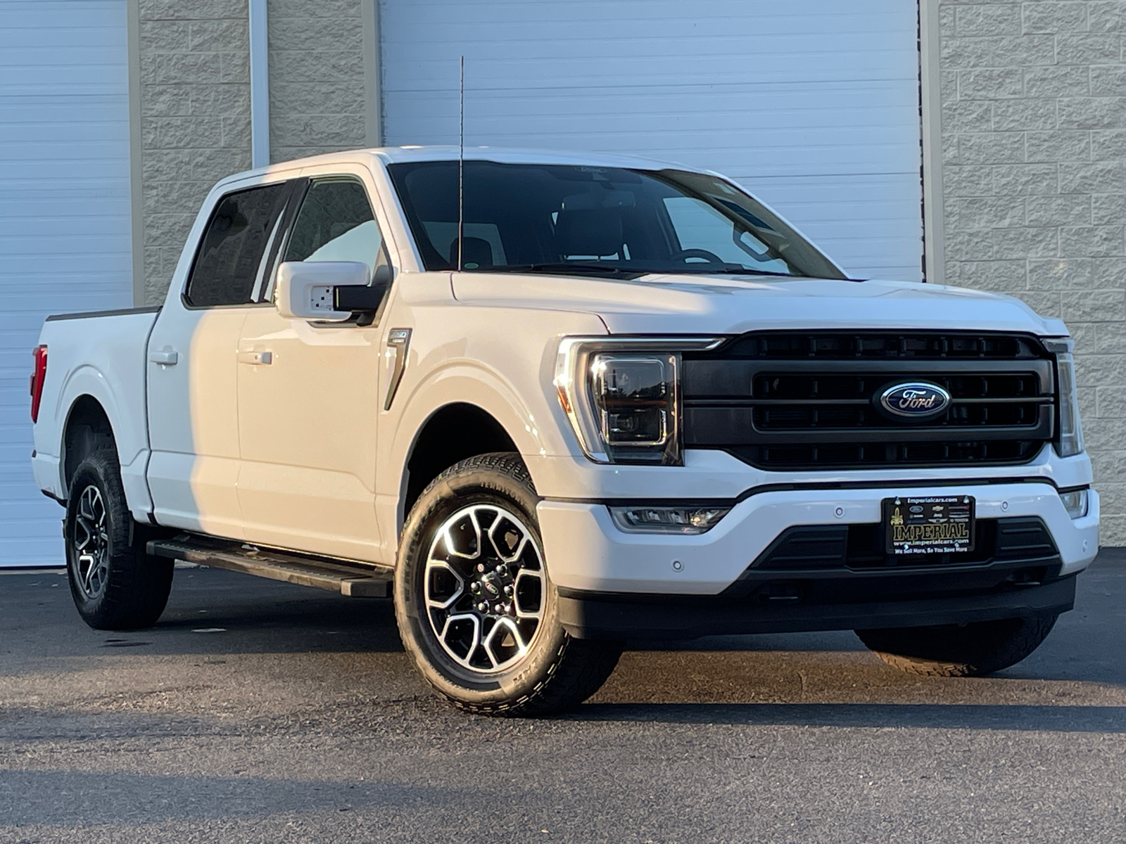 2022 Ford F-150 Lariat 1