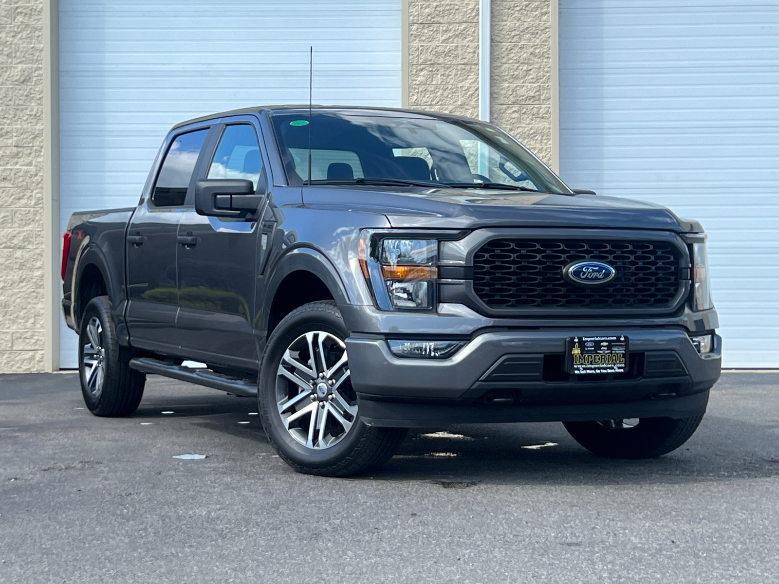 2023 Ford F-150 XL 2