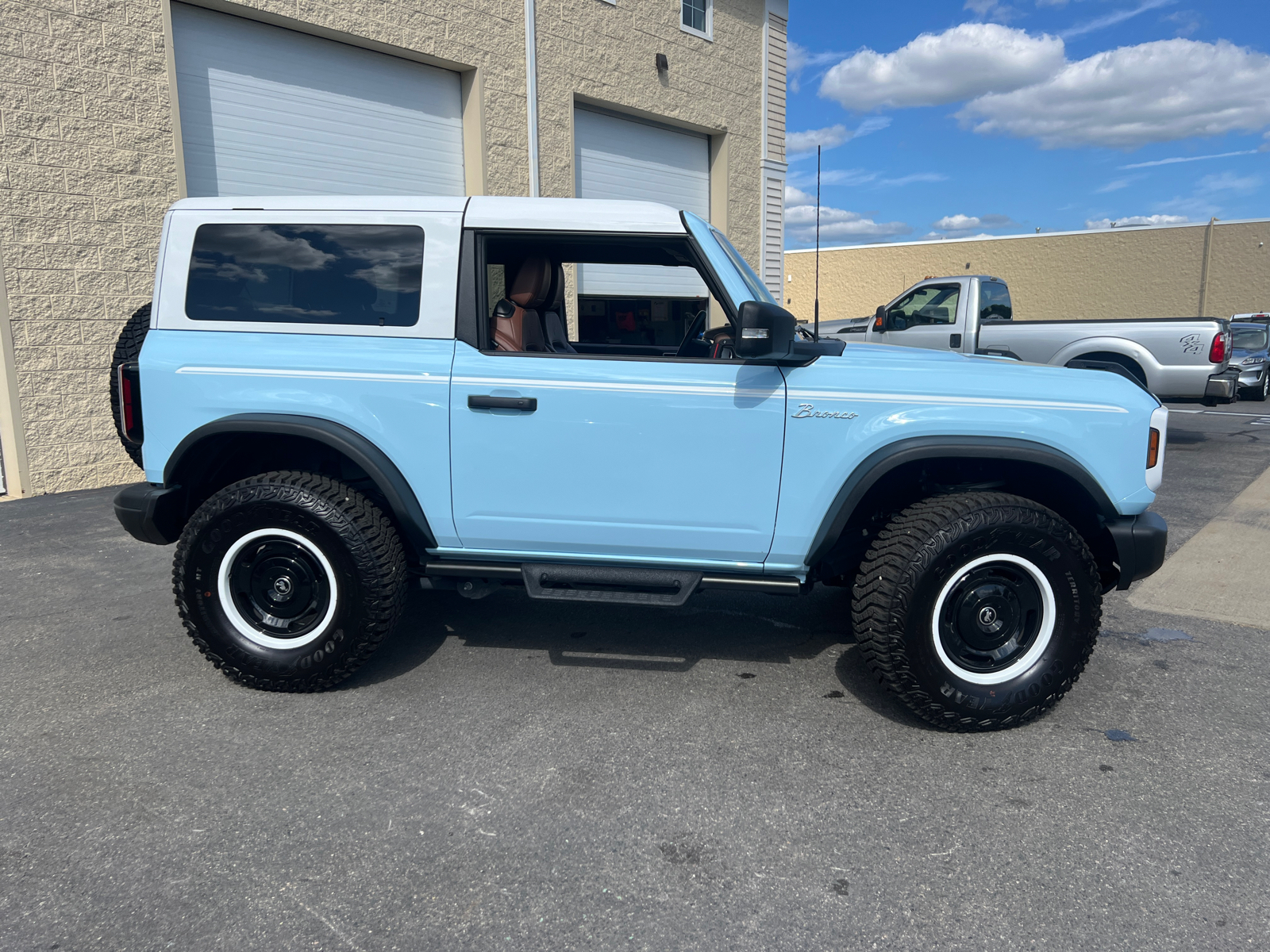 2023 Ford Bronco Heritage Limited Edition 12