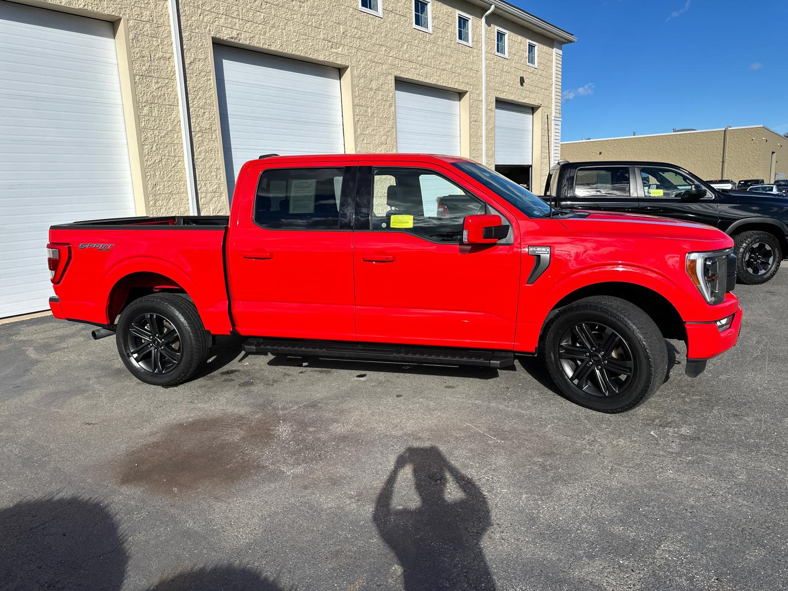 2021 Ford F-150 Lariat 11