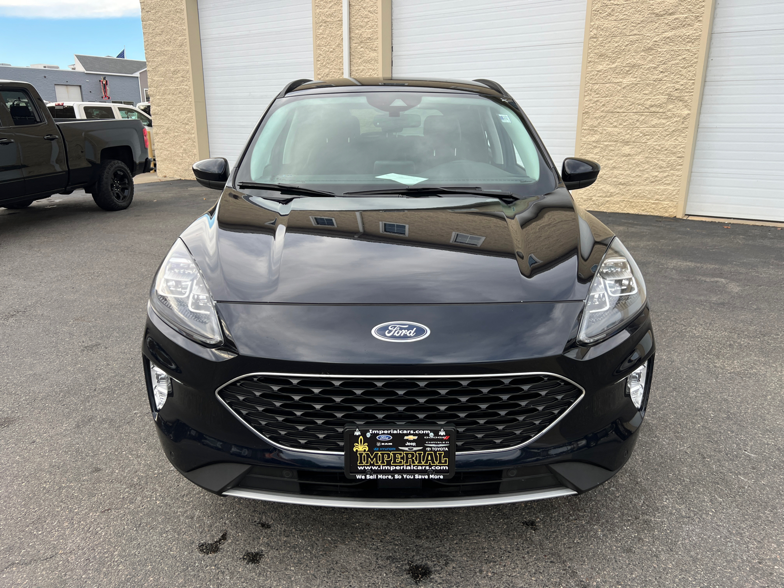 2021 Ford Escape Titanium Hybrid 3