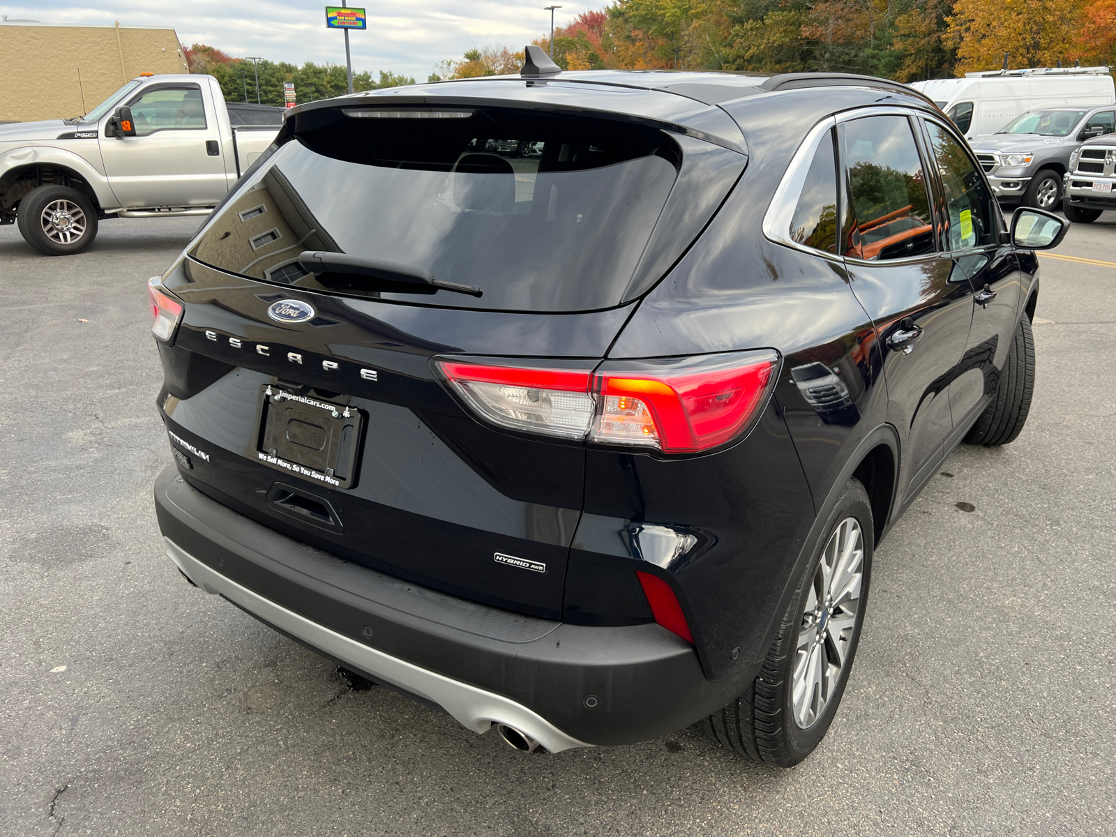 2021 Ford Escape Titanium Hybrid 10