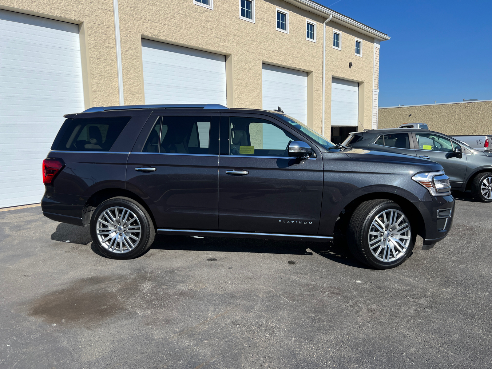 2022 Ford Expedition Platinum 11