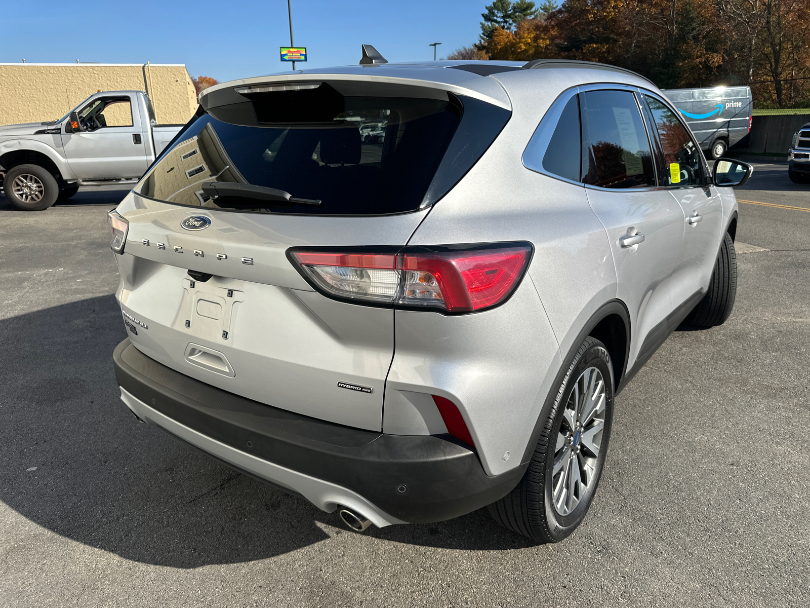 2020 Ford Escape Titanium Hybrid 10