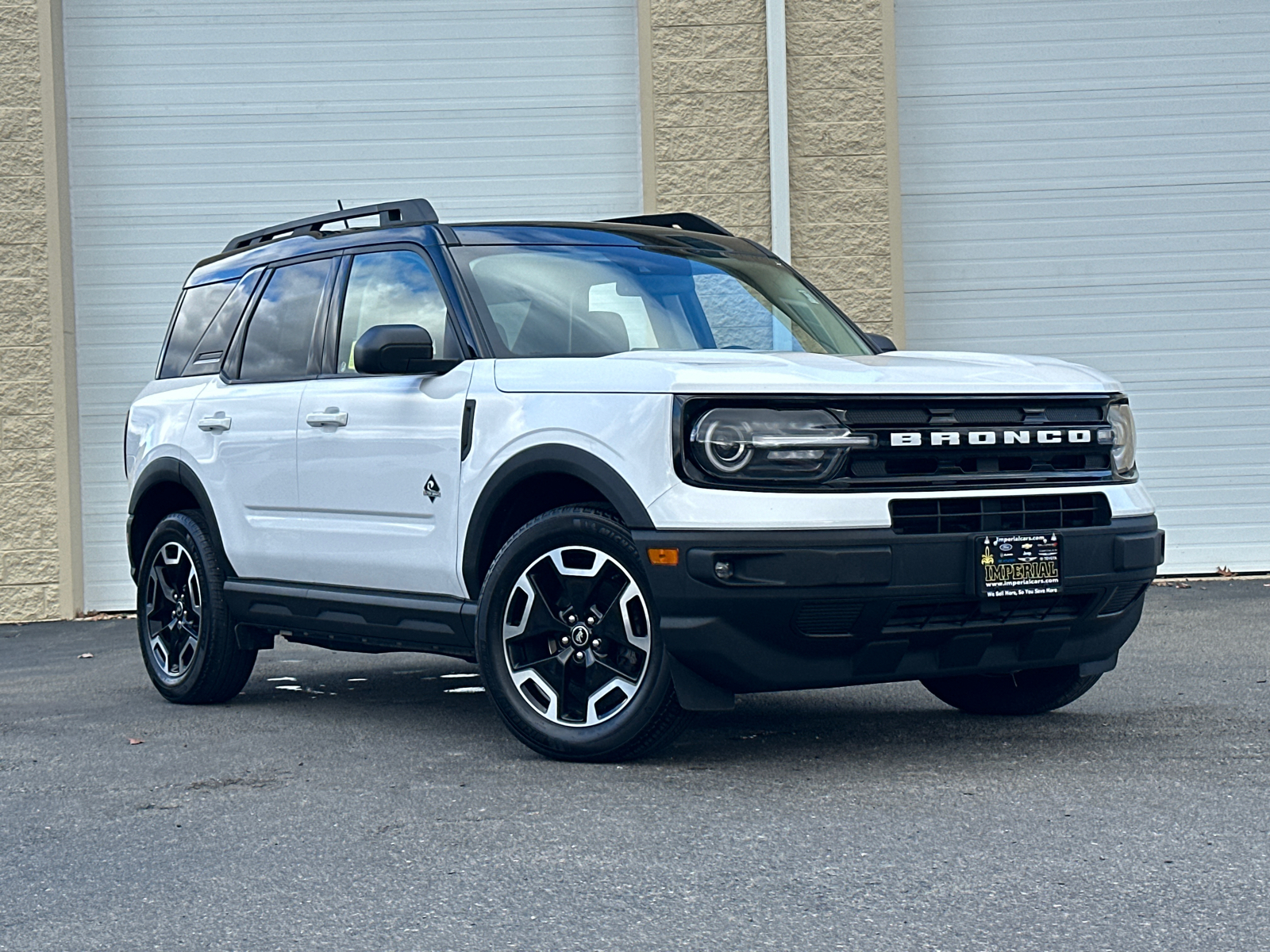 2022 Ford Bronco Sport Outer Banks 1