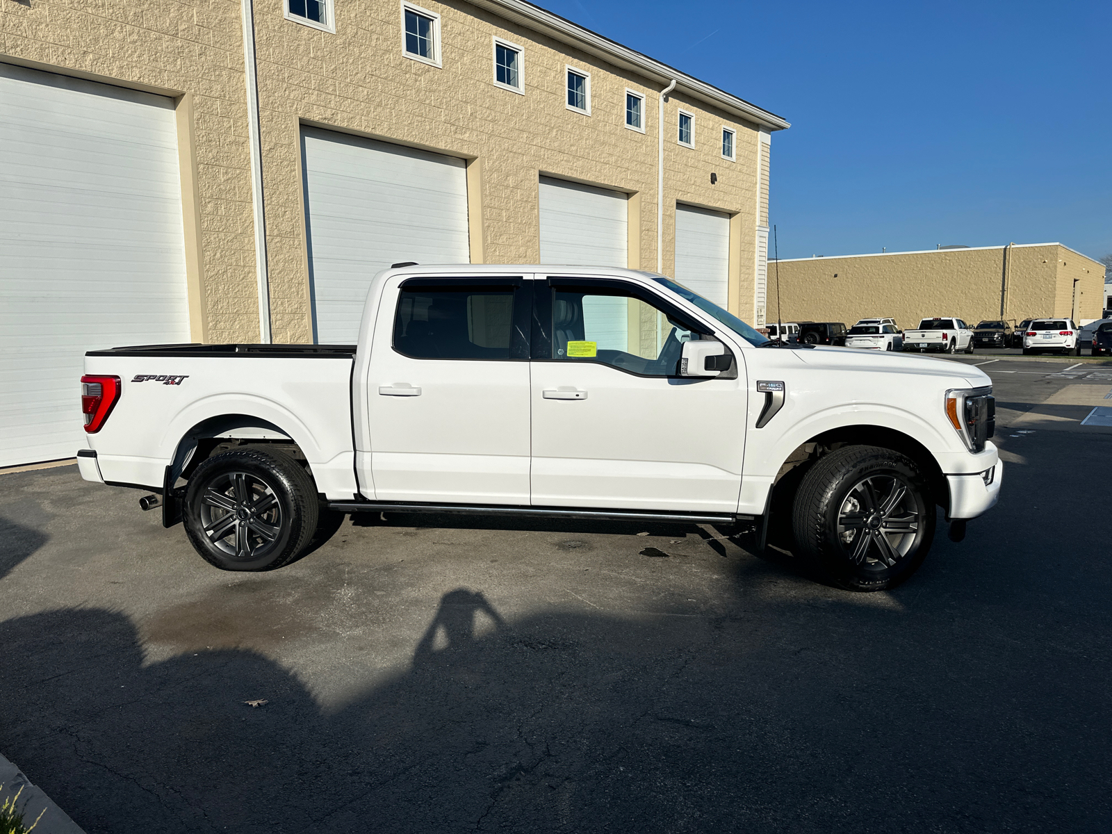 2023 Ford F-150 Lariat 11