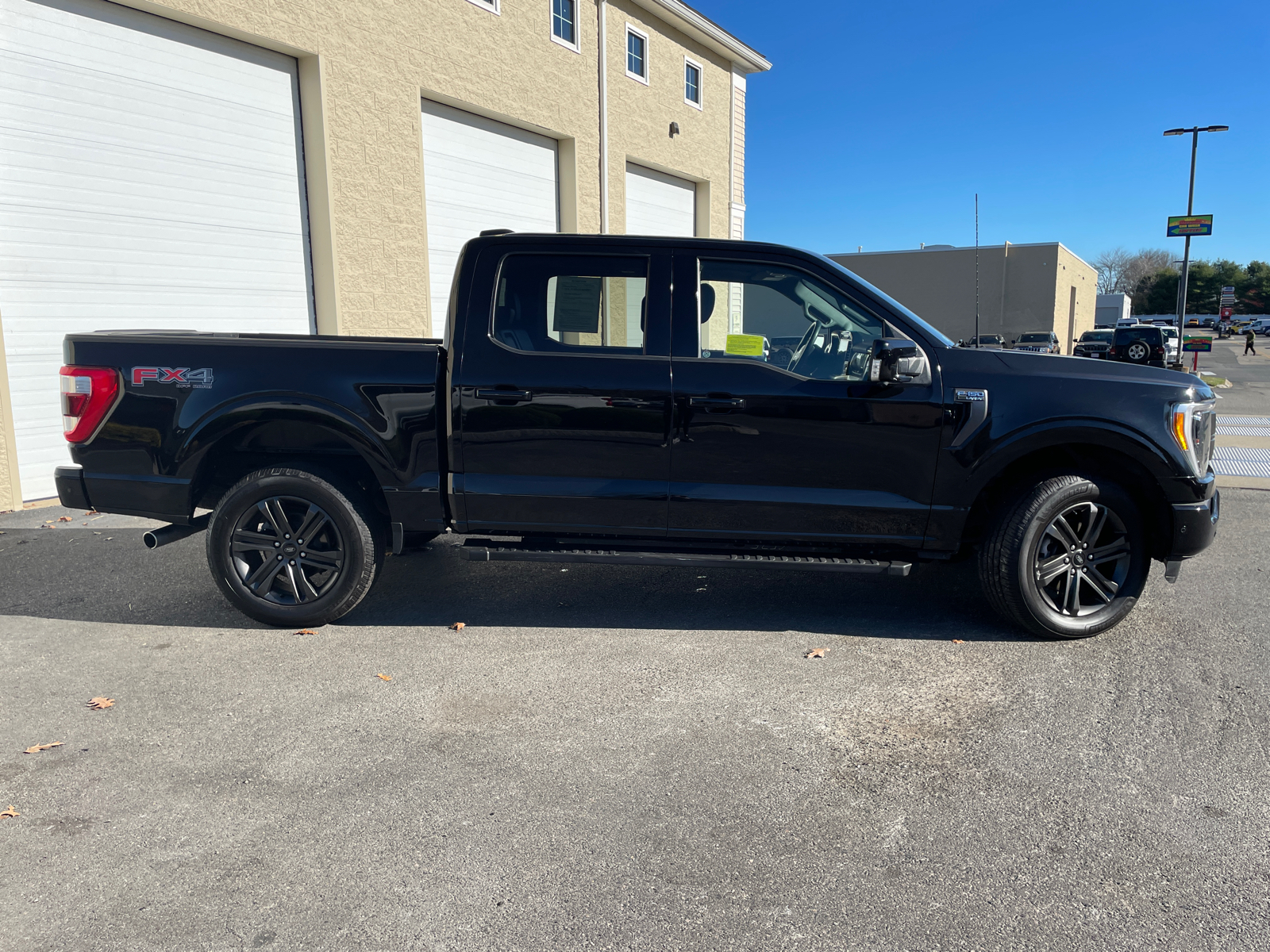 2022 Ford F-150 Lariat 14