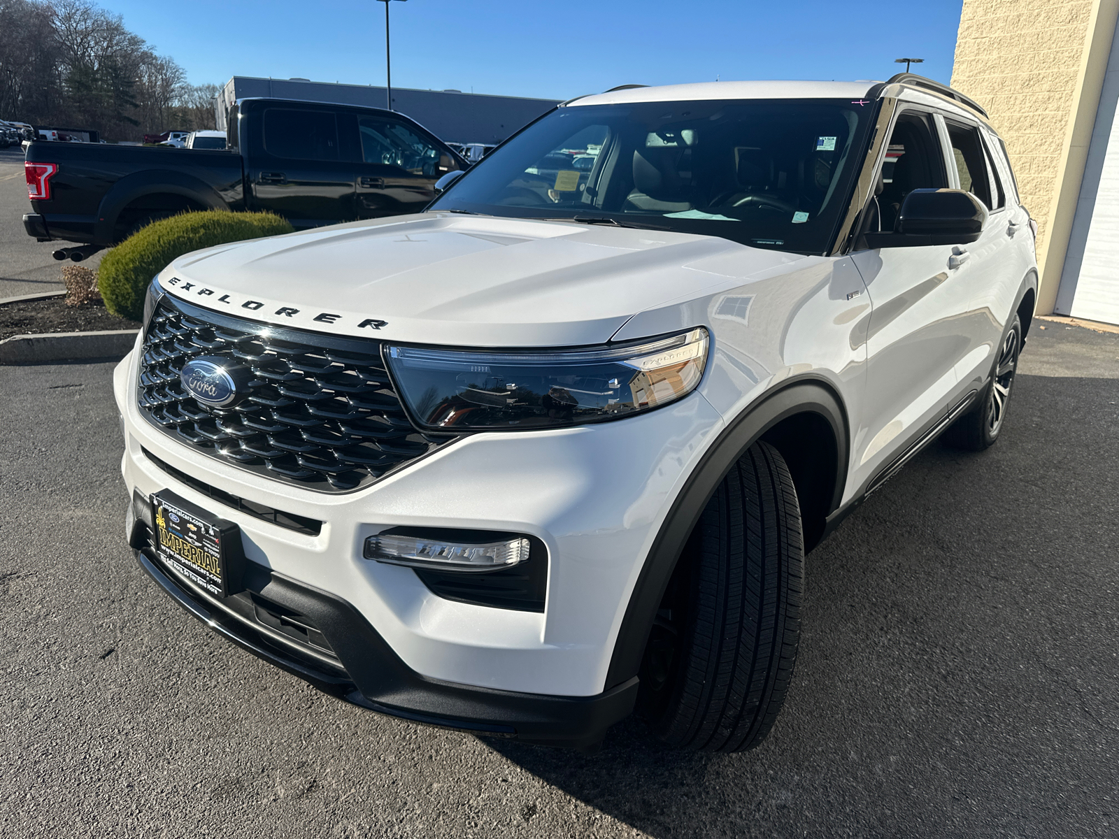 2023 Ford Explorer ST-Line 4