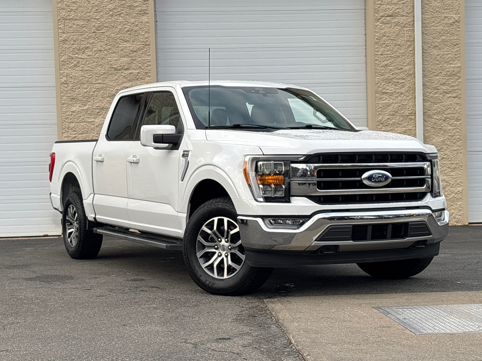 2021 Ford F-150 Lariat 1