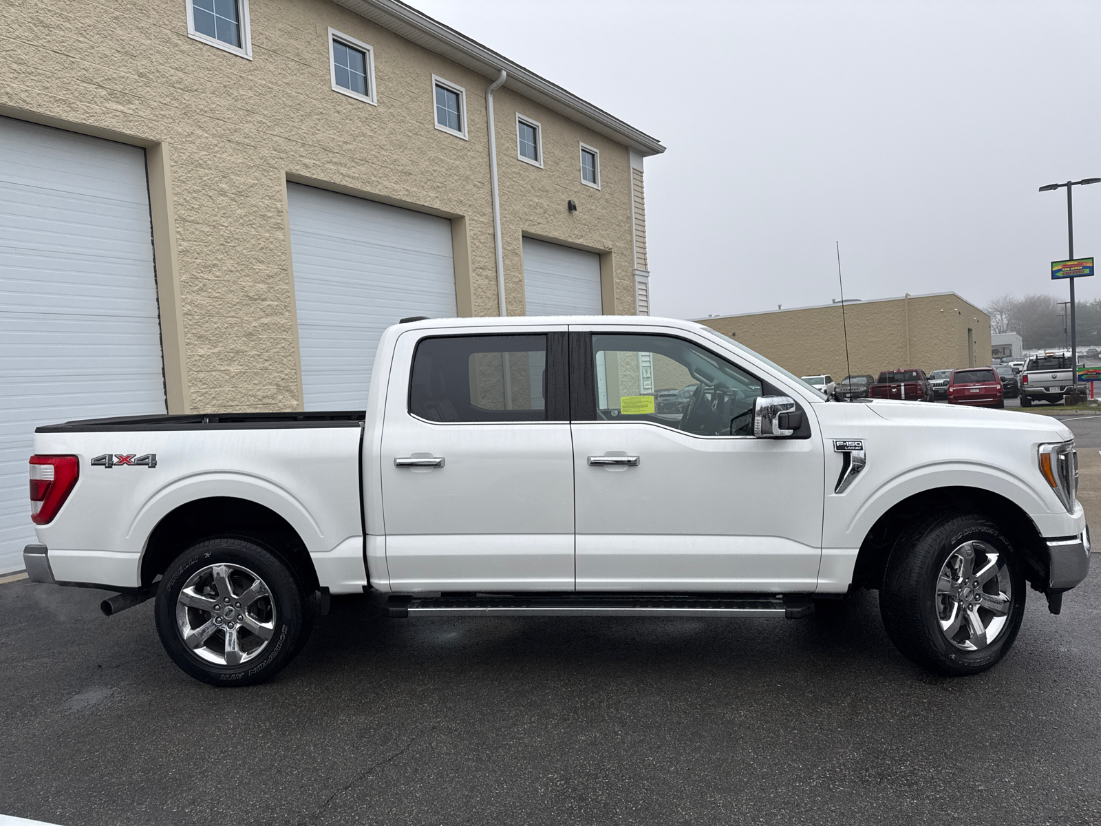 2021 Ford F-150 Lariat 11