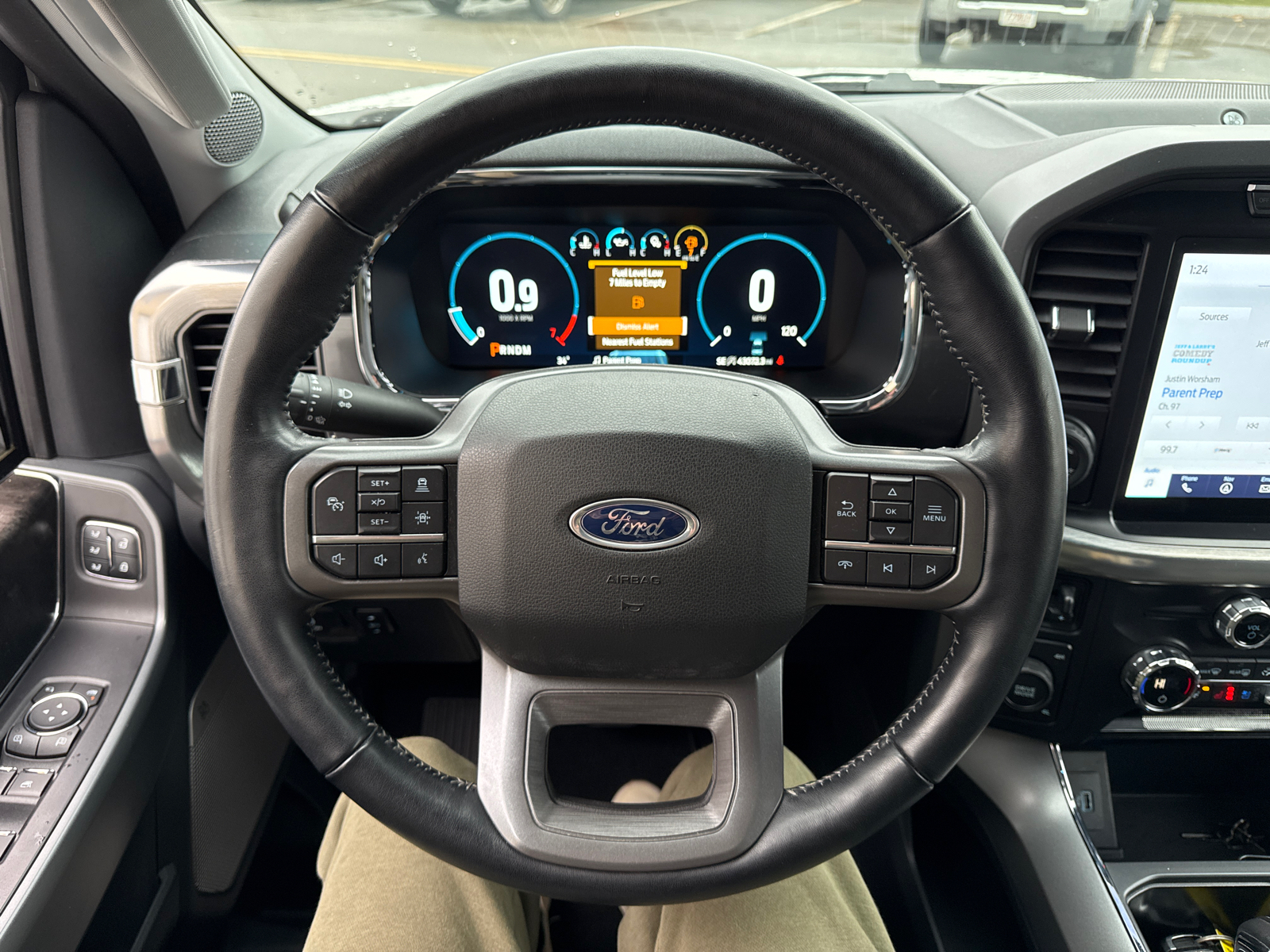 2021 Ford F-150 Lariat 25