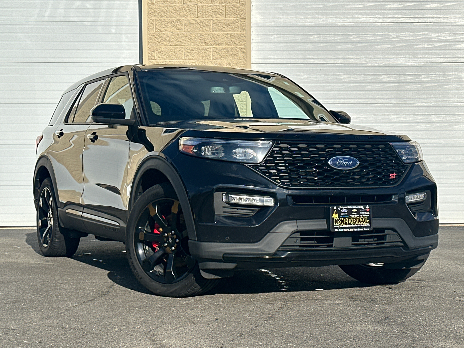 2022 Ford Explorer ST 1