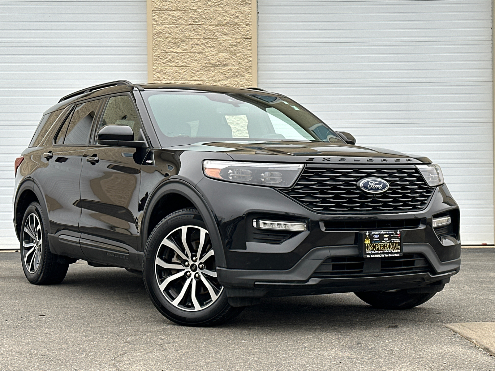 2023 Ford Explorer ST-Line 1