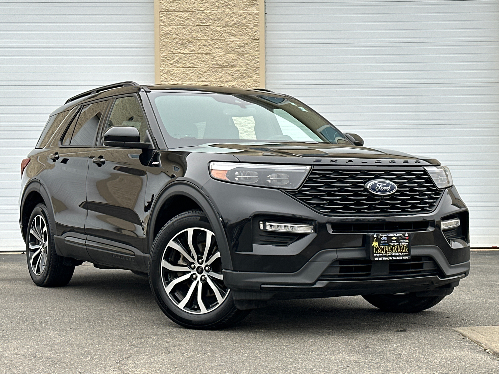 2023 Ford Explorer ST-Line 2