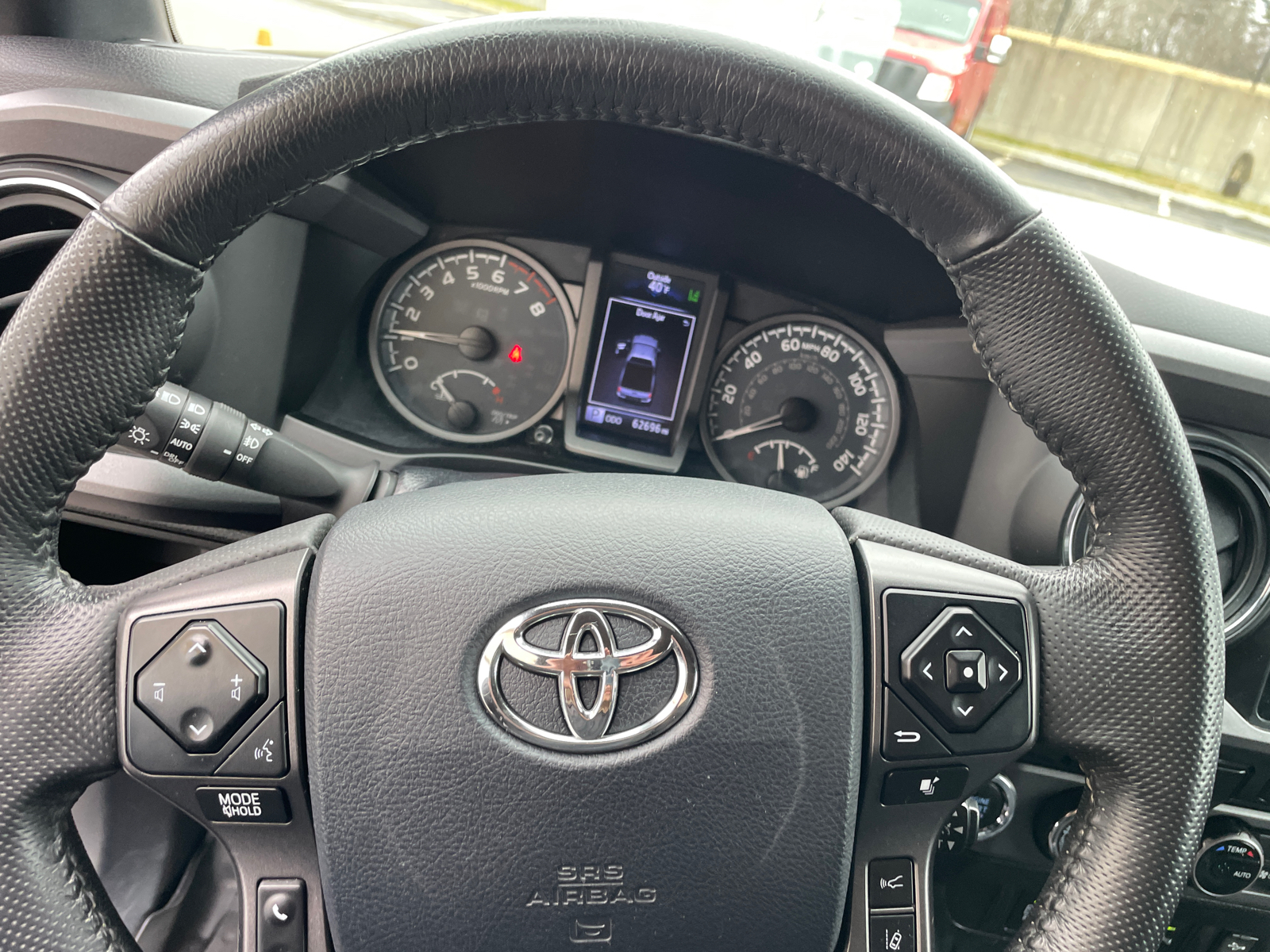 2018 Toyota Tacoma TRD Off-Road 24
