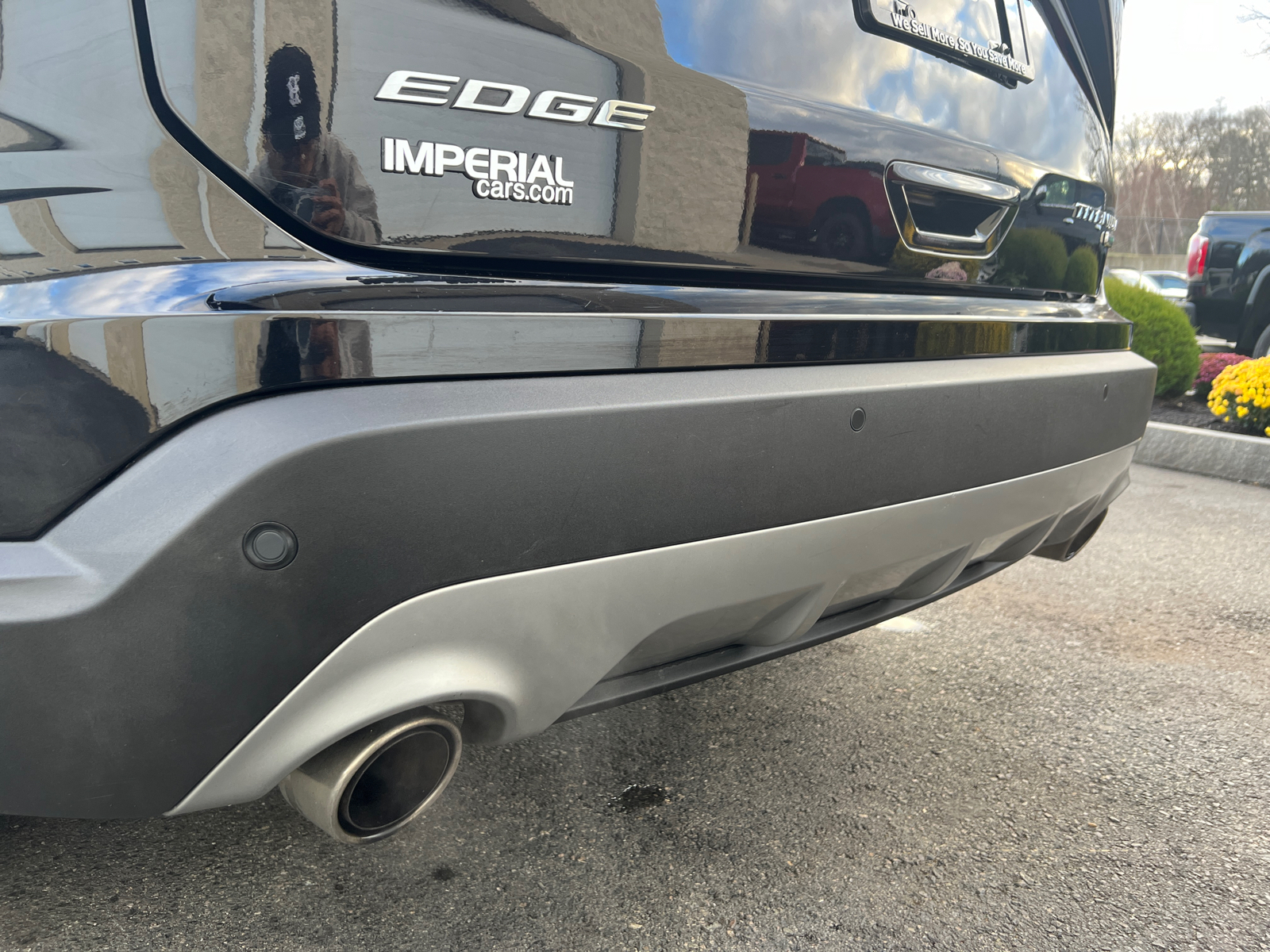2020 Ford Edge Titanium 10