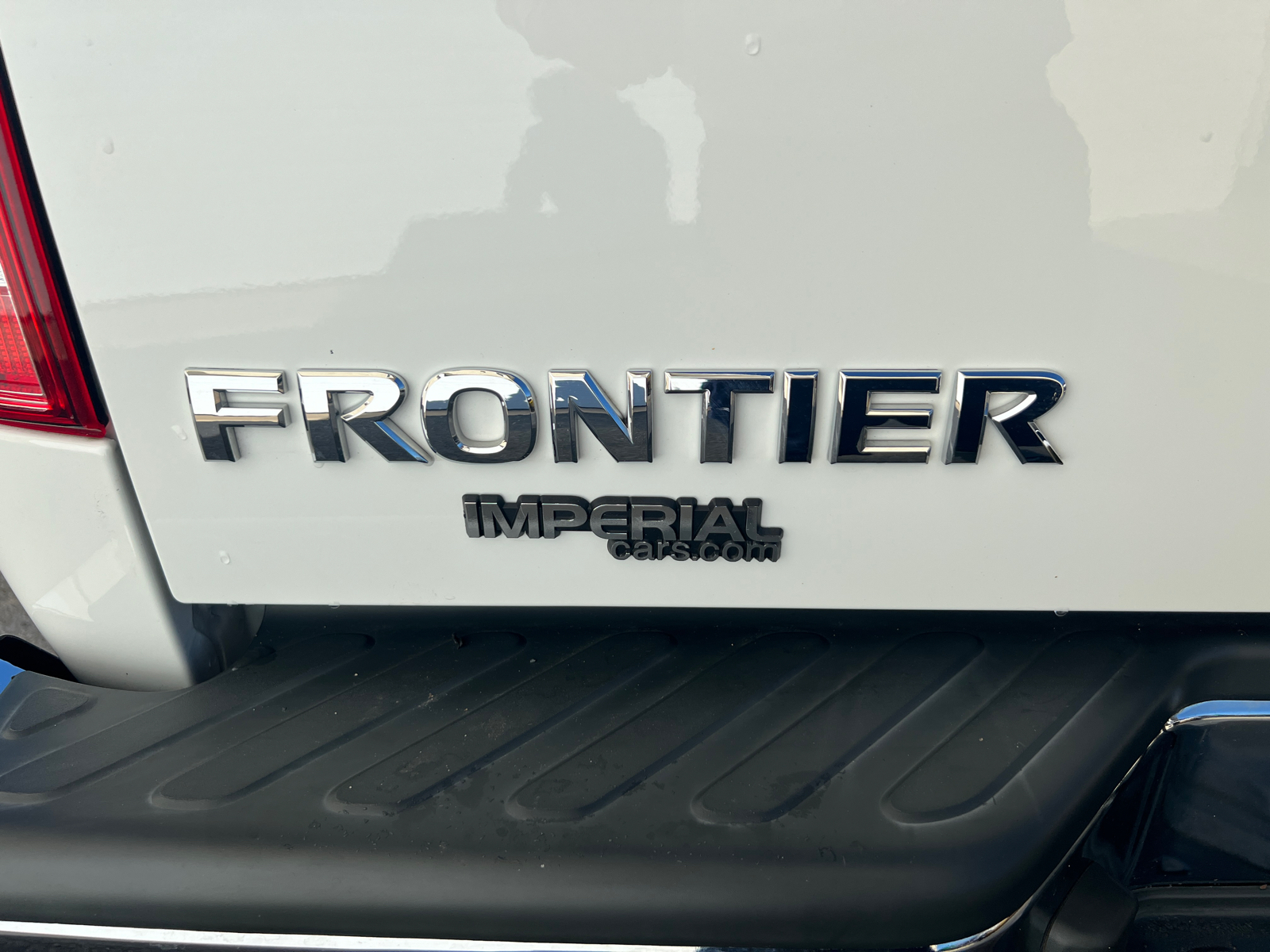 2020 Nissan Frontier SV 9