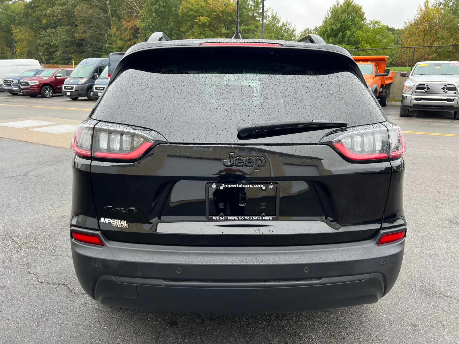 2019 Jeep Cherokee Latitude Plus 8