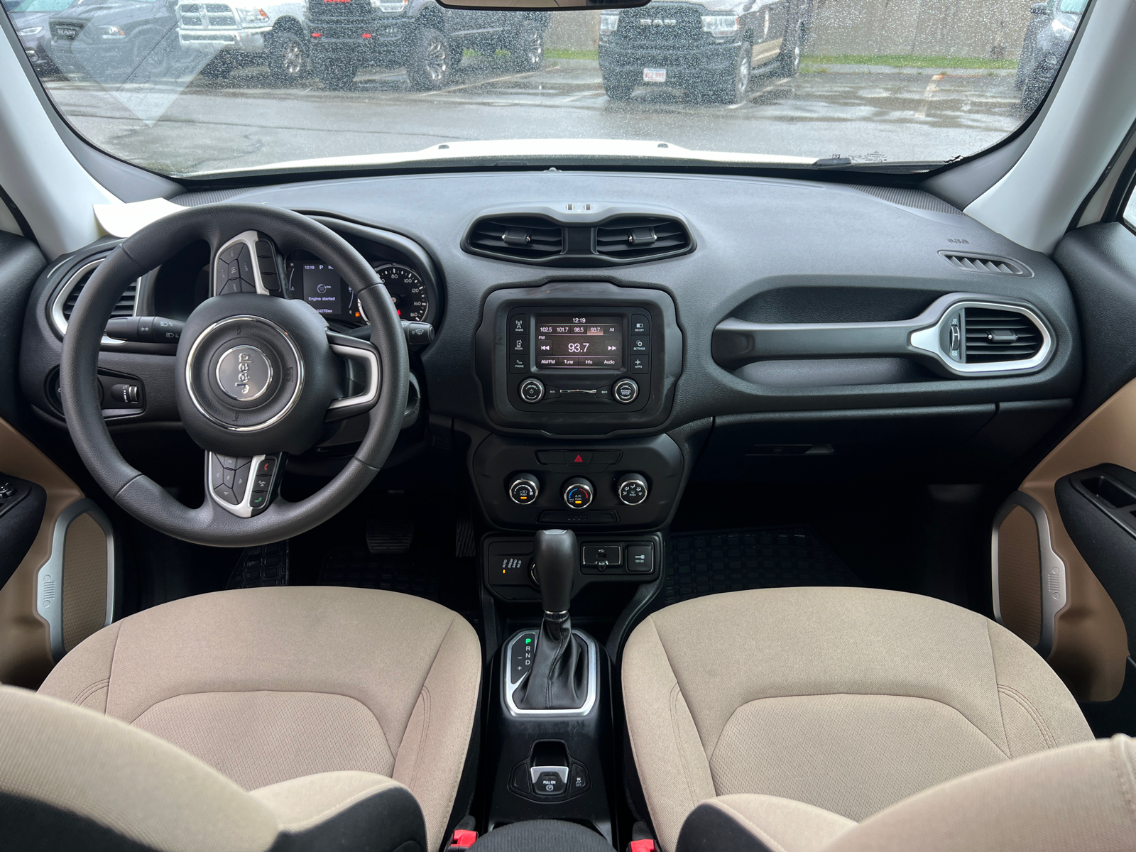 2018 Jeep Renegade Sport 14
