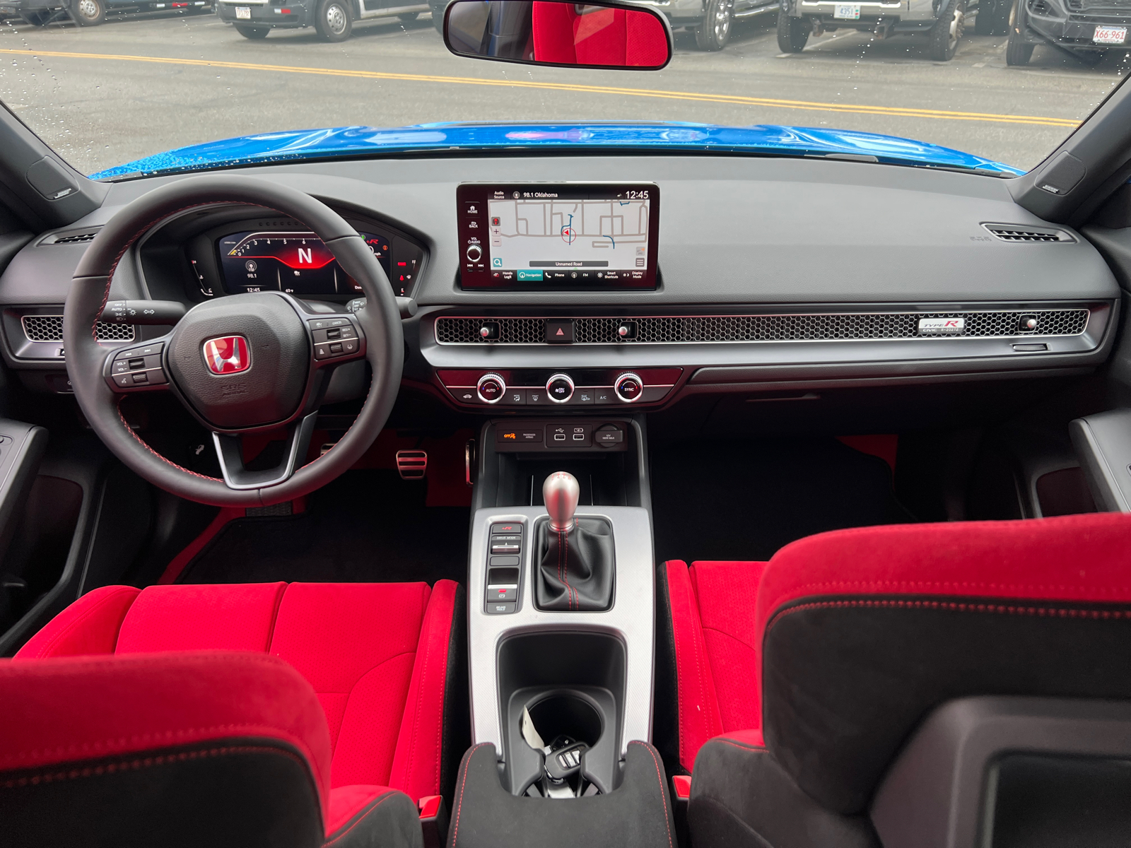 2024 Honda Civic Type R Base 13