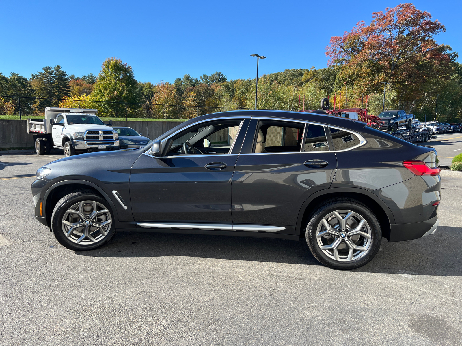 2024 BMW X4 xDrive30i 5