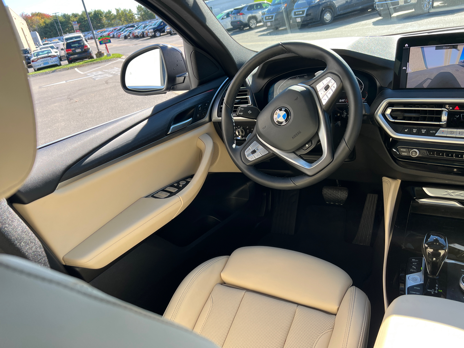 2024 BMW X4 xDrive30i 17