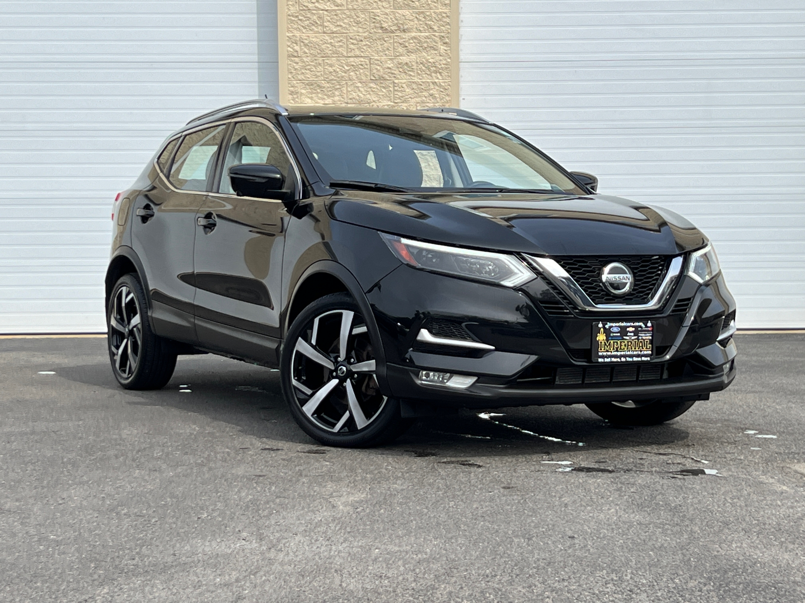 2020 Nissan Rogue Sport  1